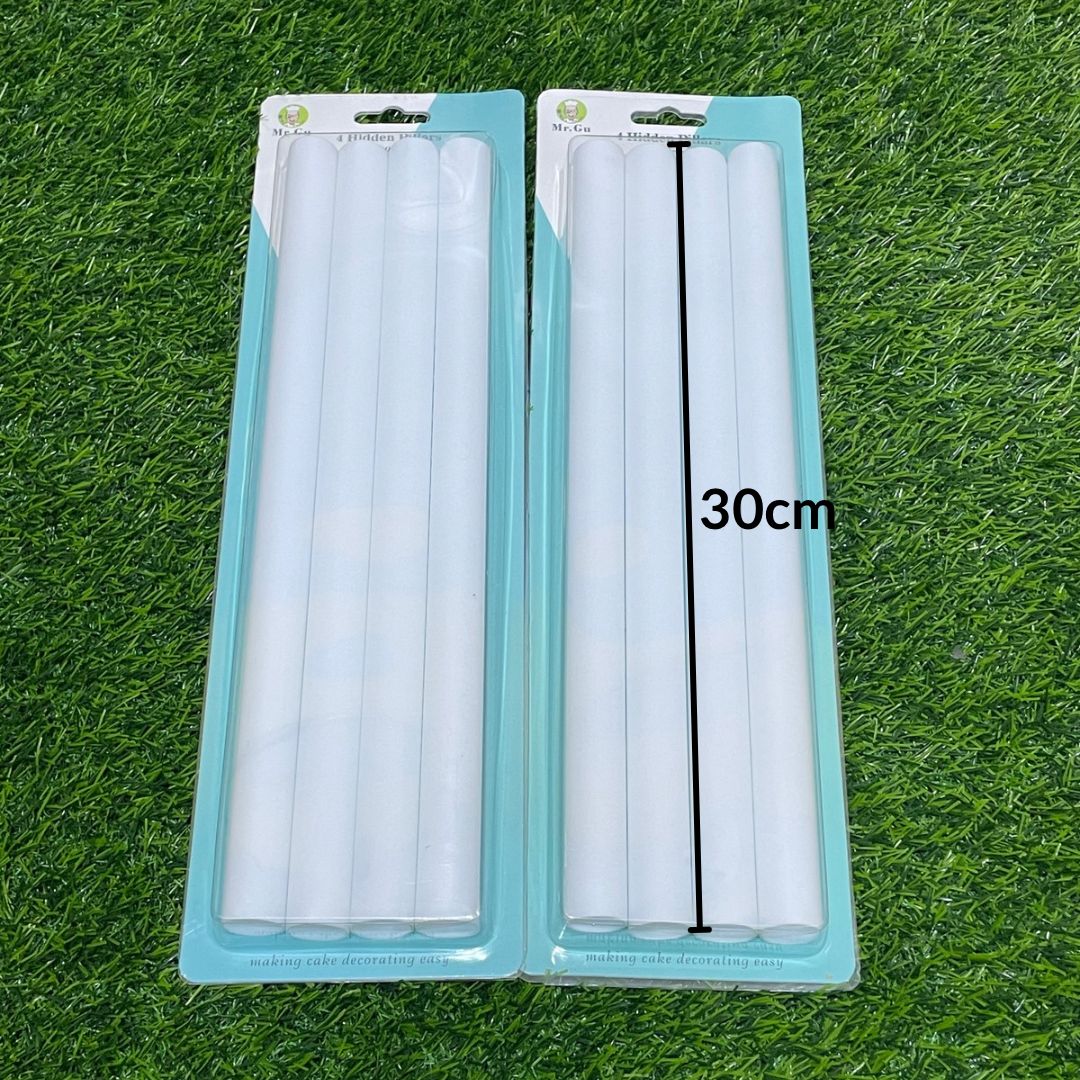 4 pc plastic dowel rods